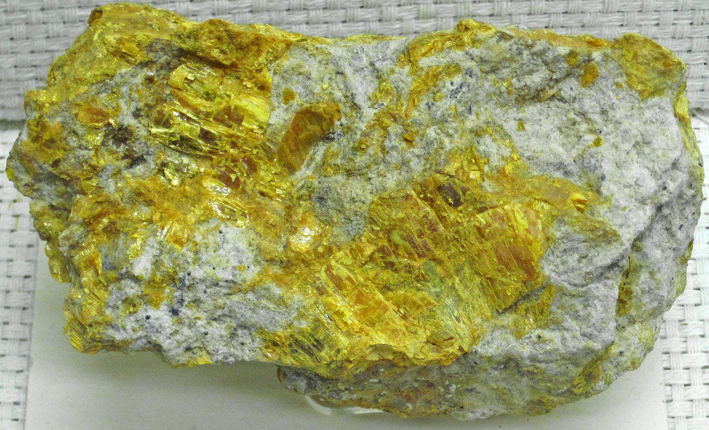 orpiment stone